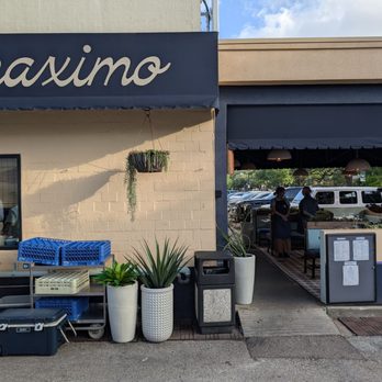 Maximo - Mexican Near Me - West University Place, Texas