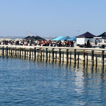 Tuna Harbor Dockside Market - Seafood Market at SEAPORT VILLAGE - Seafood Markets Near Me - San Diego, California