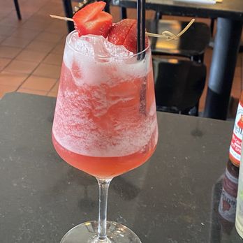 Melba's Restaurant - Strawberry spritz mocktail - Southern Near Me - New York, New York Melba's Restaurant - Strawberry spritz mocktail - Southern Near Me - New York, New York
