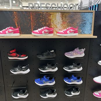 DICK'S Sporting Goods - Sports Wear Near Me - Rochester, New York
