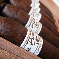 The Corona Smokeshop - Liga Privada!