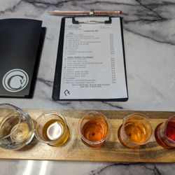 Carlson Vineyards Downtown - Wine flight