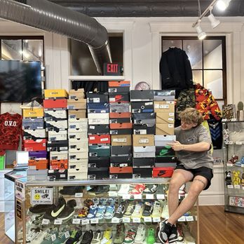 614Sneaker - All Shoes Bought in 1 Hour! - Shoe Stores Near Me - Columbus, Ohio