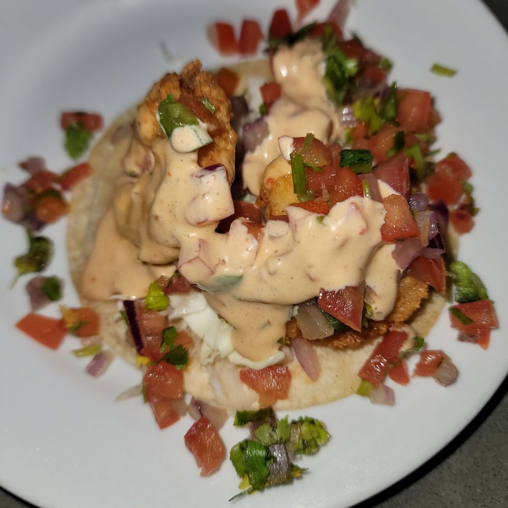 Social spots from The Mixx Pasadena