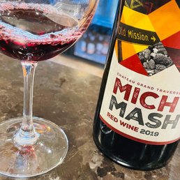 2019 micash red blend. Too sweet and notes of cloves. 2019 micash red blend. Too sweet and notes of cloves.