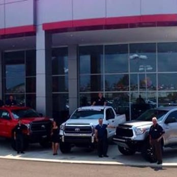 Coughlin Toyota - Car Dealers Near Me - Heath, Ohio
