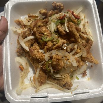 Kitty's Kitchen - An example of how little they put in the Salt & pepper chicken. This is before any of us tasted it. - Chinese Near Me - Manteca, California
