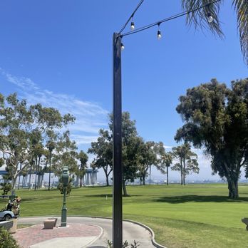 Feast and Fareway - American Near Me - Coronado, California
