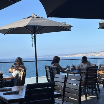 Duke's La Jolla - New American Near Me - La Jolla, California