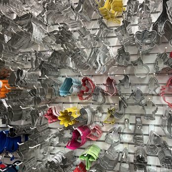 The Compleat Kitchen - Cookie cutters - Kitchen Supplies Near Me - Honolulu, Hawaii