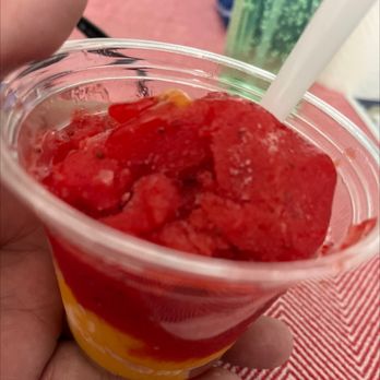 Cibele's Ice Cream - Water based strawberry with water based mango. Fresh, cool and delicious. - Mexican Near Me - Menlo Park, California