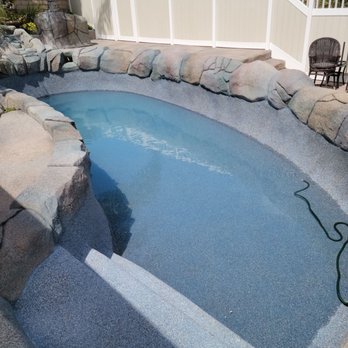 Alan Smith Pool Plastering & Remodeling - Filling up pool after pebbletec installation - Pool & Hot Tub Service Near Me - Orange, California