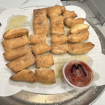 Beyond Pompeii Pizza - Pizza Near Me - Leander, Texas