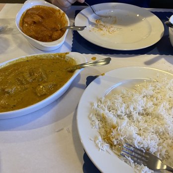 Deshi Kitchen Indian Cuisine - Chicken Tikka Masala and Chicken Korma with garlic naan and Cheese Paratha - Indian Near Me - Sterling Heights, Michigan