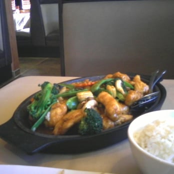 Grand Panda - Sizzling chicken - Chinese Near Me - Newhall, California Grand Panda - Sizzling chicken - Chinese Near Me - Newhall, California