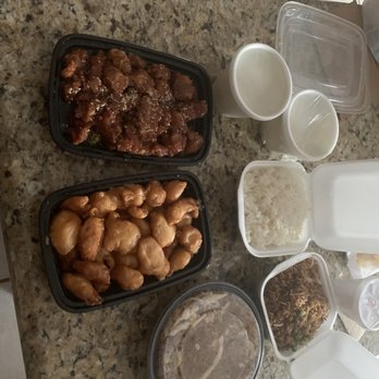 New York Lovers Chinese Restaurant - Sweet N sour chicken, chicken fried rice, egg drop soup - Chinese Near Me - Allen, Texas