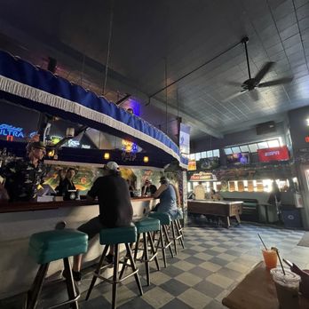 Marlin Club - Inside - Dive Bars Near Me - Avalon, California