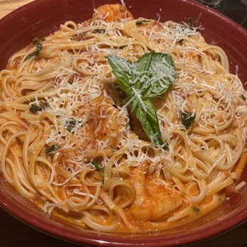 Carrabba's Italian Grill - Shrimp and Scallop Linguine alla Vodka - Italian Near Me - Lutz, Florida Carrabba's Italian Grill - Shrimp and Scallop Linguine alla Vodka - Italian Near Me - Lutz, Florida
