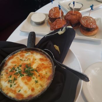 Harry & Izzy's - Steakhouses Near Me - Indianapolis, Indiana Harry & Izzy's - Steakhouses Near Me - Indianapolis, Indiana