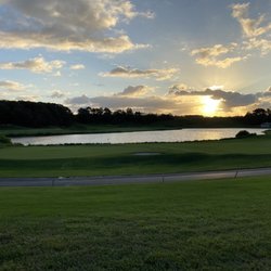 Mccullough's Emerald Golf Links