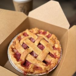 GoodLife Cafe & Bakery - Strawberry rhubarb pie