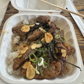 Pioneer Saloon - Japanese Near Me - Honolulu, Hawaii Pioneer Saloon - Japanese Near Me - Honolulu, Hawaii
