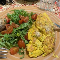 Le Cose Buone - Chef Andrea makes me special American dishes. So amazing. Love the burrata!