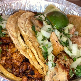 Porton Mexican Kitchen - Street Tacos: Carnitas and Pastor - Mexican Near Me - Knoxville, Tennessee