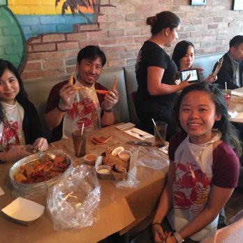 Cajun Boil - Before digging in - Cajun/Creole Near Me - Miami, Florida