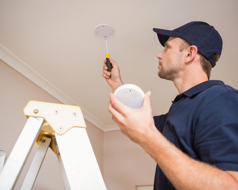 Slide of Roupen Local Electrician Expert