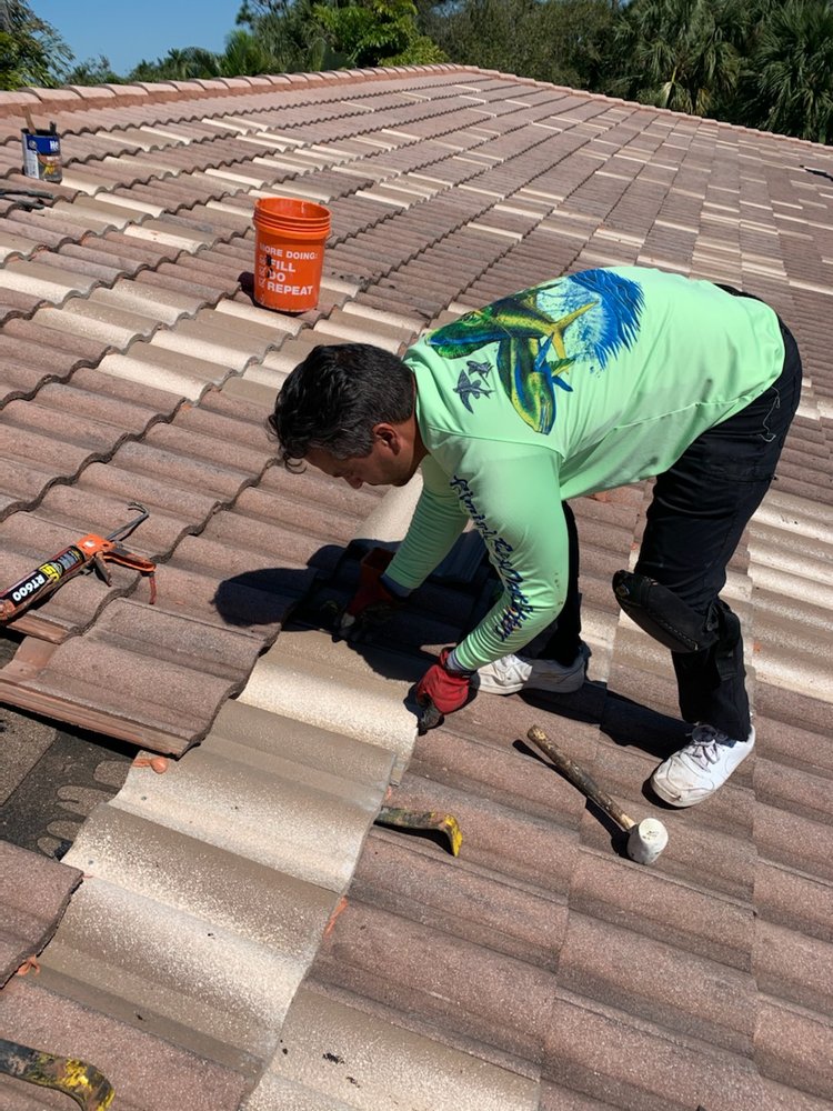 Slide of Supreme Team Handyman Services