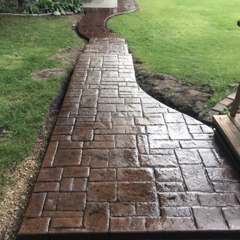 Craft Concrete and Landscaping - Front sidewalk - Masonry/Concrete Near Me