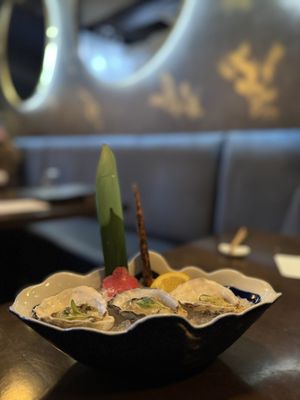 Pearl Sushi by null
