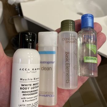 The Cheshire - Random collection of budget toiletries. - Hotels Near Me - St. Louis, Missouri The Cheshire - Random collection of budget toiletries. - Hotels Near Me - St. Louis, Missouri