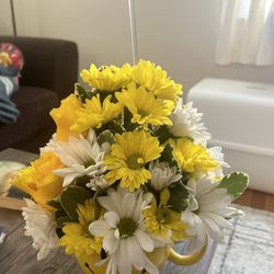 Gray's Florist - Be Happy