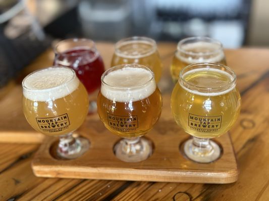 Mountain Tap Brewery by null