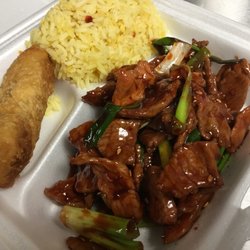 Super Canton - Combination plate - mongolian beef