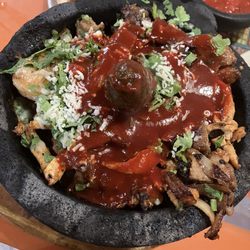 Mi Camino Real - El Molcajete