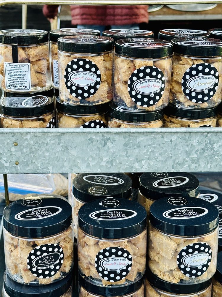 Dough on the Go Logo