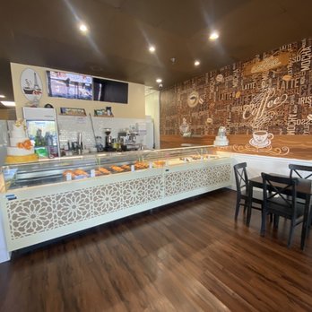 Le Caramel By Chefsetee - Bakeries Near Me - Orlando, Florida