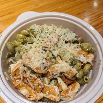 Noodles and Company - Pesto cavatappi w/ grilled chicken - Noodles Near Me - Richfield, Minnesota