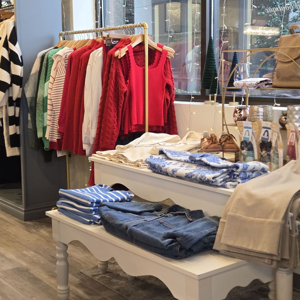 Mapel Boutique - Women's Clothing Near Me - Portland, Oregon Mapel Boutique - Women's Clothing Near Me - Portland, Oregon