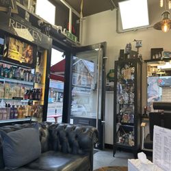 Coray and Co - This is the waiting area of the salon