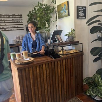 Amano Coffee & Plants - Coffee & Tea Near Me - Kittredge, Colorado