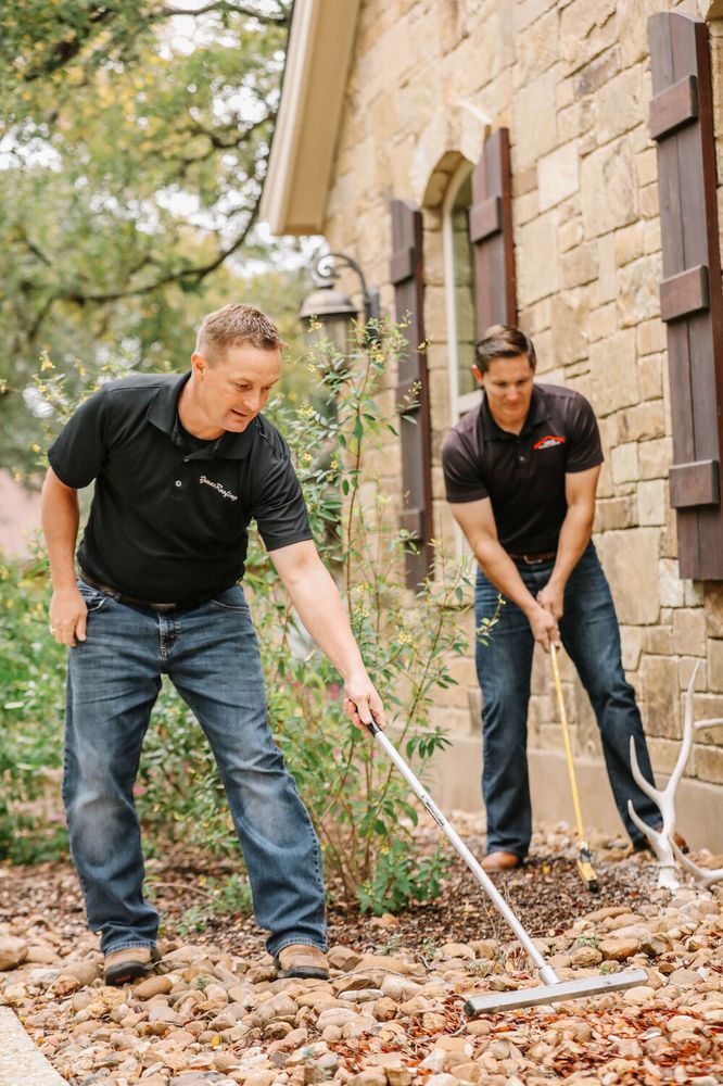 Slide of Yuras Roofing