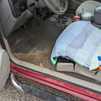 Showroom Mobile Auto Detailing - Before driver side. - Auto Detailing Near Me Showroom Mobile Auto Detailing - Before driver side. - Auto Detailing Near Me