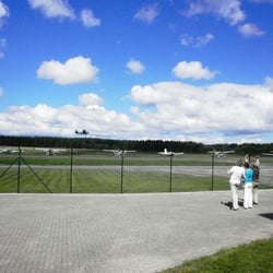 Hangar10