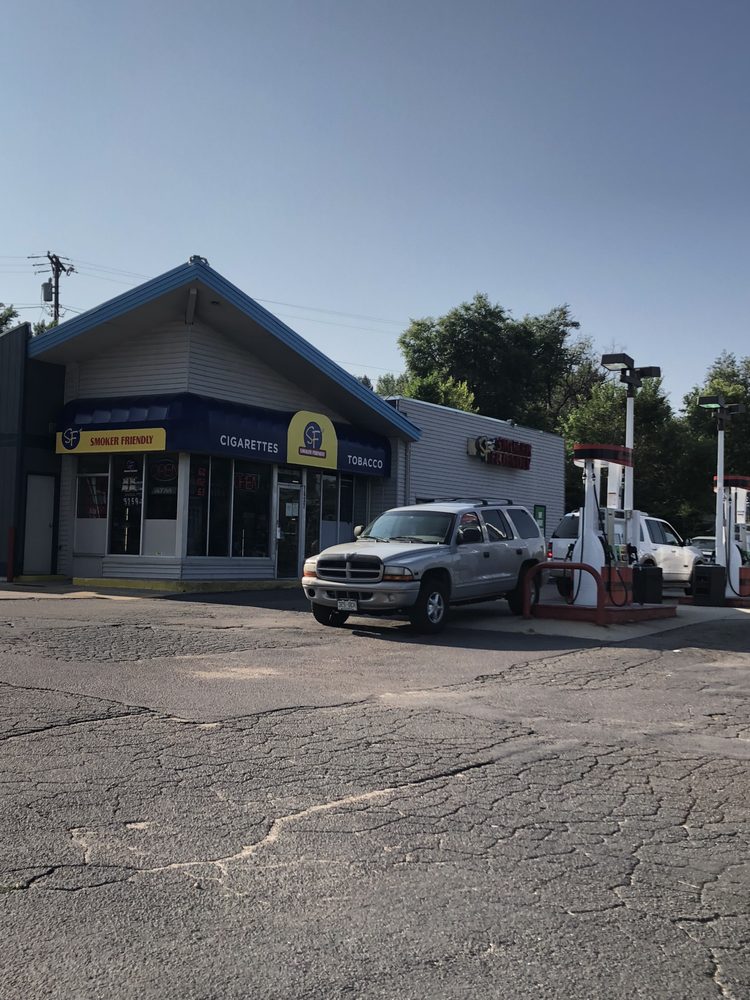 SMOKER FRIENDLY Updated September 2024 24 Photos 1437 N Circle Dr