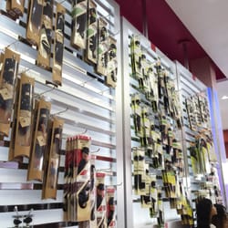 Beauty 4U - Natural Brazilian, Malaysian, Bohemian, Indian, Peruvian bundle hairs, and more...