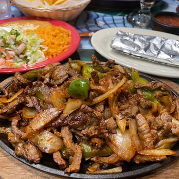 Mi Abuelito - Beef Fajitas - Mexican Near Me - Indianapolis, Indiana